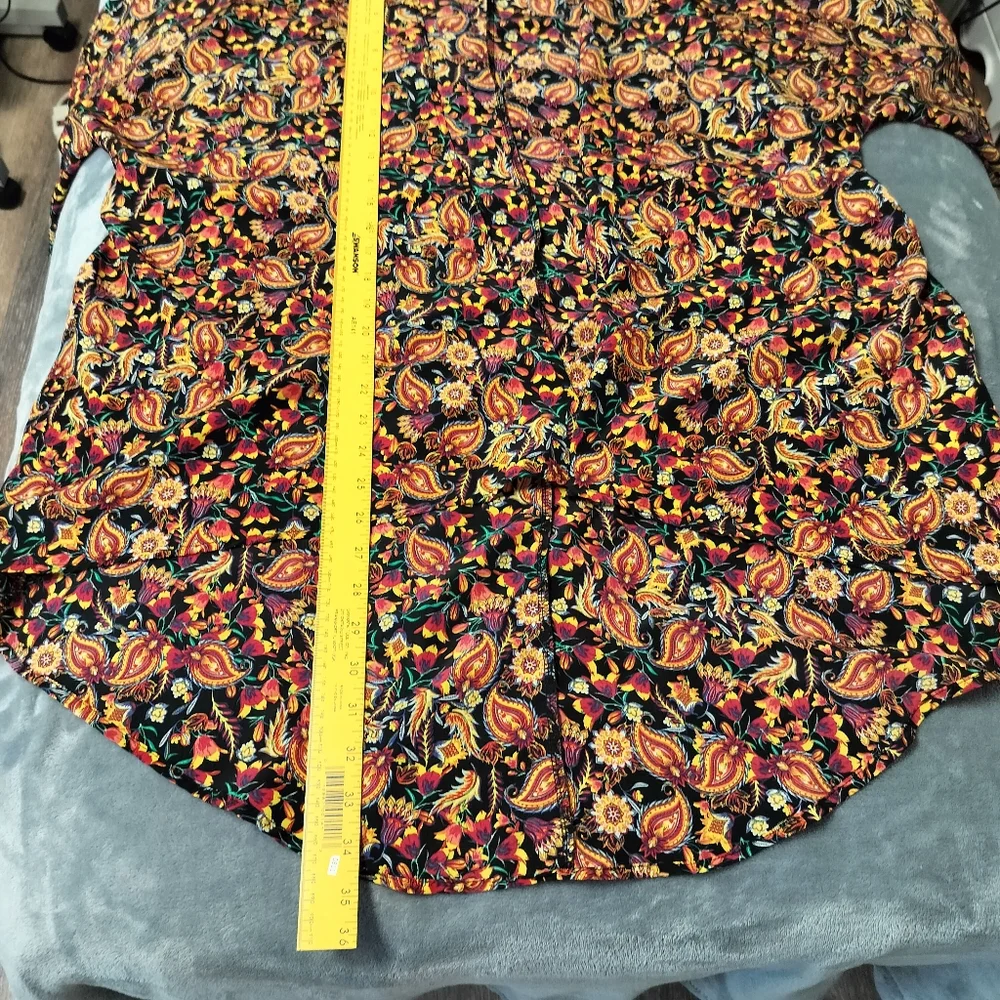 2/$30 LuLaRoe Lindsay Kimono Open Cardigan Shawl Size S‎ Oversized Satin Paisley